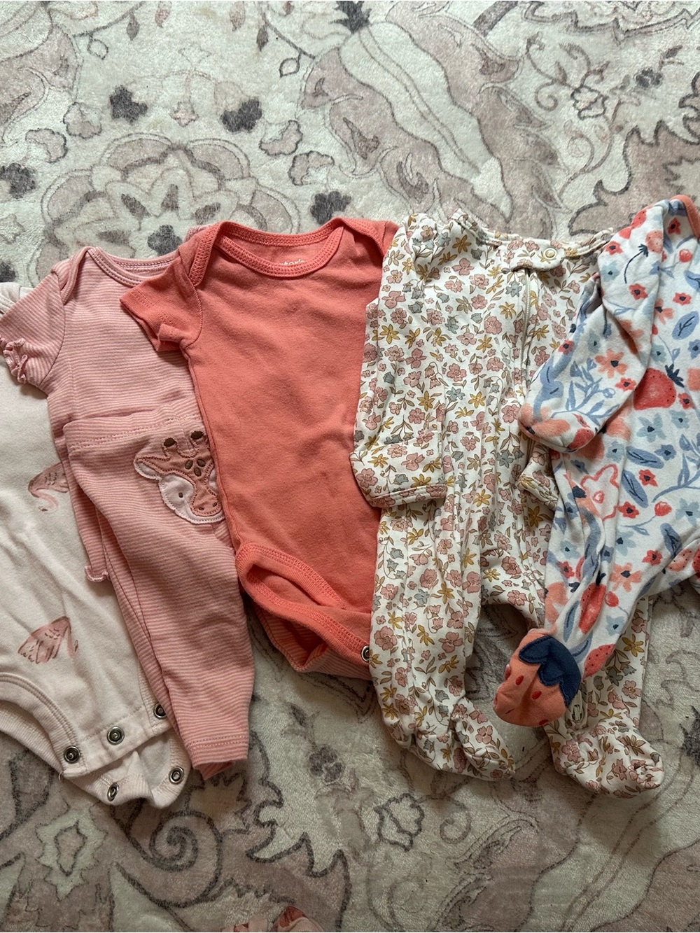 Newborn Bundle— Shades of Pink 💗